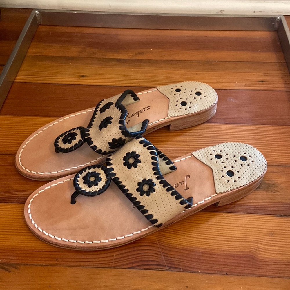 JACK ROGERS black and beige flat sandals